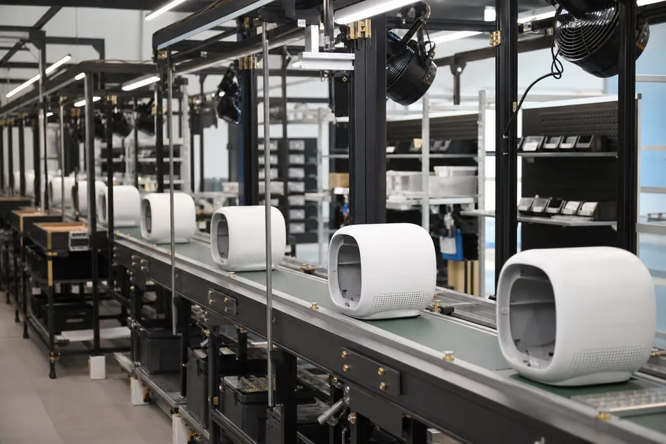 Temporary illustration of a conveyor line setup
